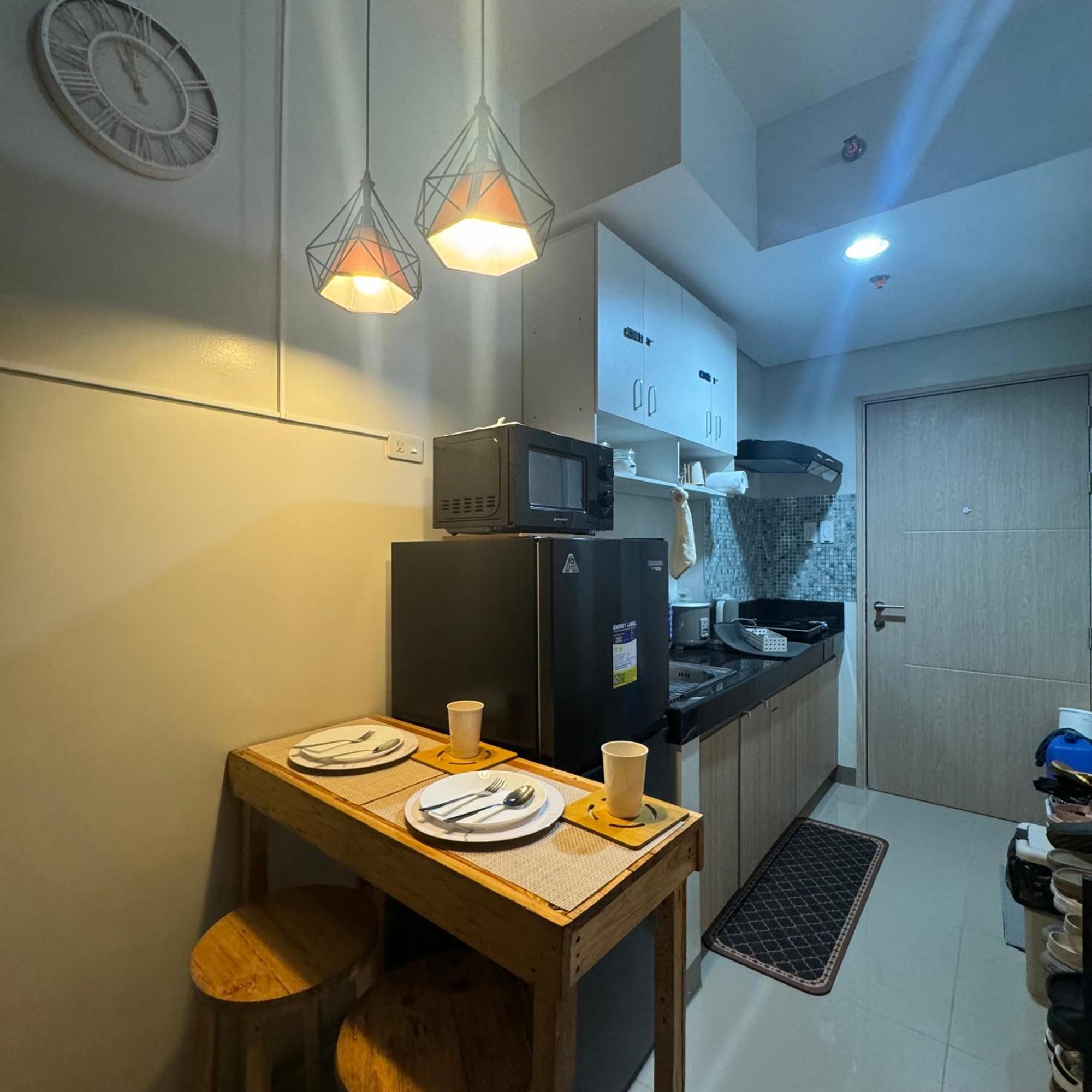 The J-Ma Ultiescape Charm Residences Condo Cainta Bagian luar foto