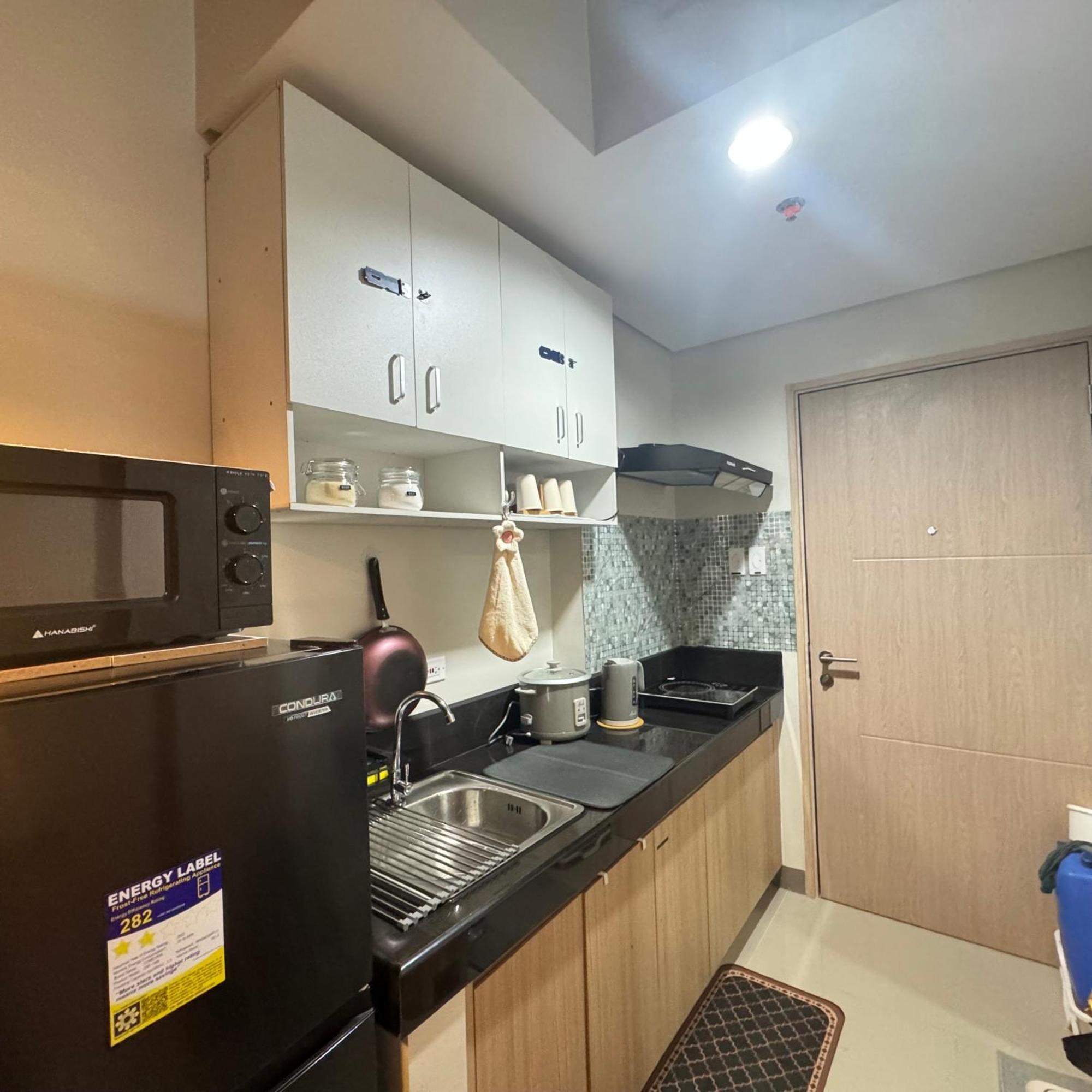 The J-Ma Ultiescape Charm Residences Condo Cainta Bagian luar foto