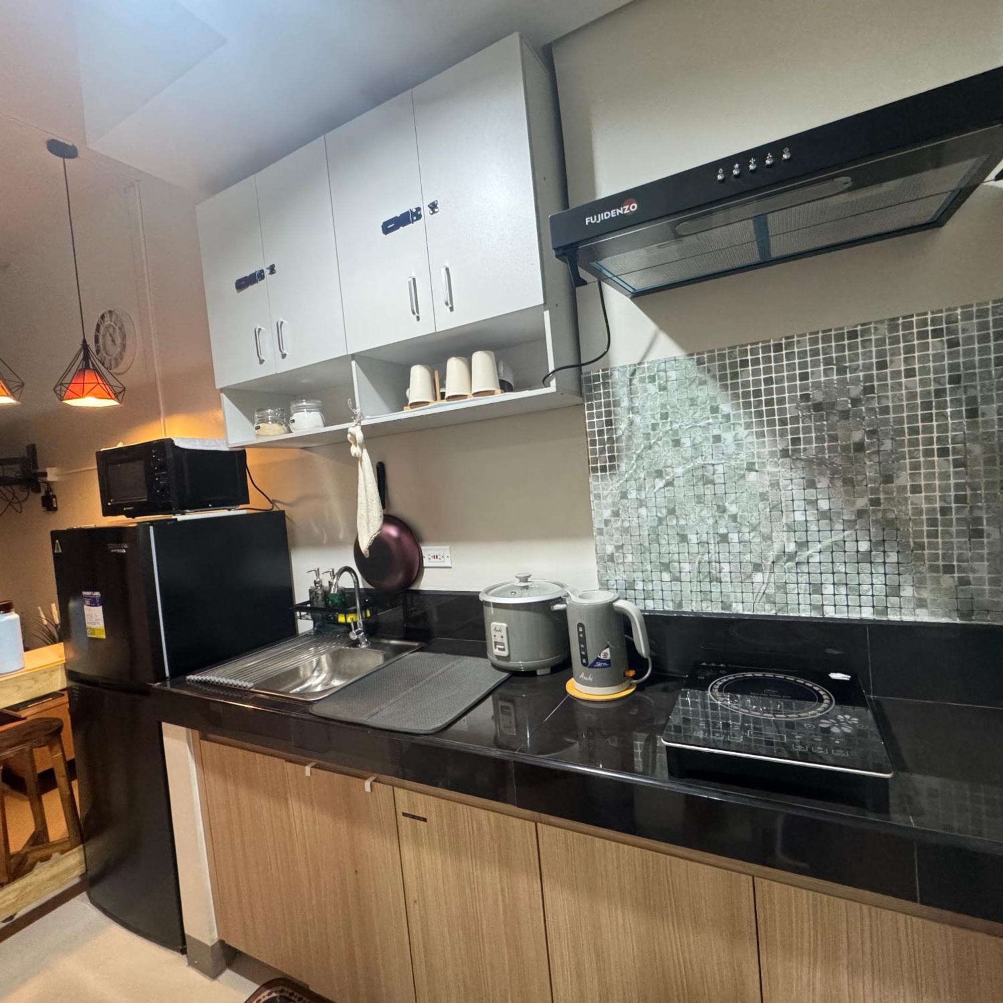 The J-Ma Ultiescape Charm Residences Condo Cainta Bagian luar foto