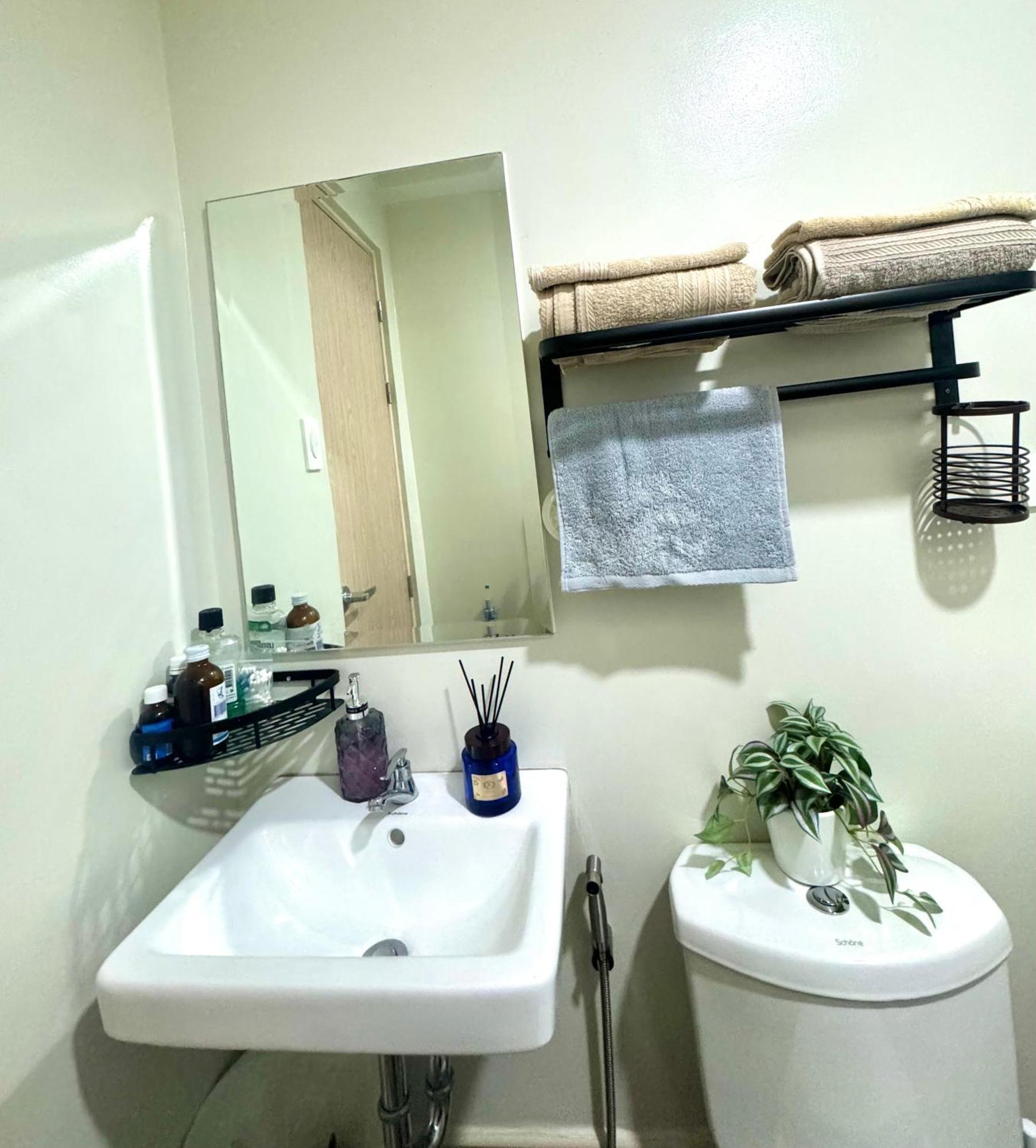 The J-Ma Ultiescape Charm Residences Condo Cainta Bagian luar foto